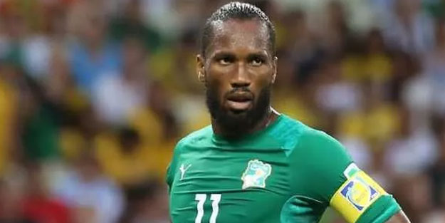 Drogba'nın 'aşı' isyanı: Şiddetle kınıyorum
