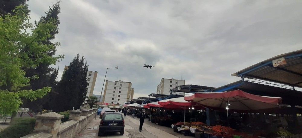Drone ile sosyal mesafe denetimi yapıldı 