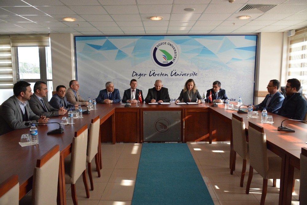 DÜ ile DTSO arasında Ar-Ge ve İnovasyon alanlarında iş birliği protokolü 
