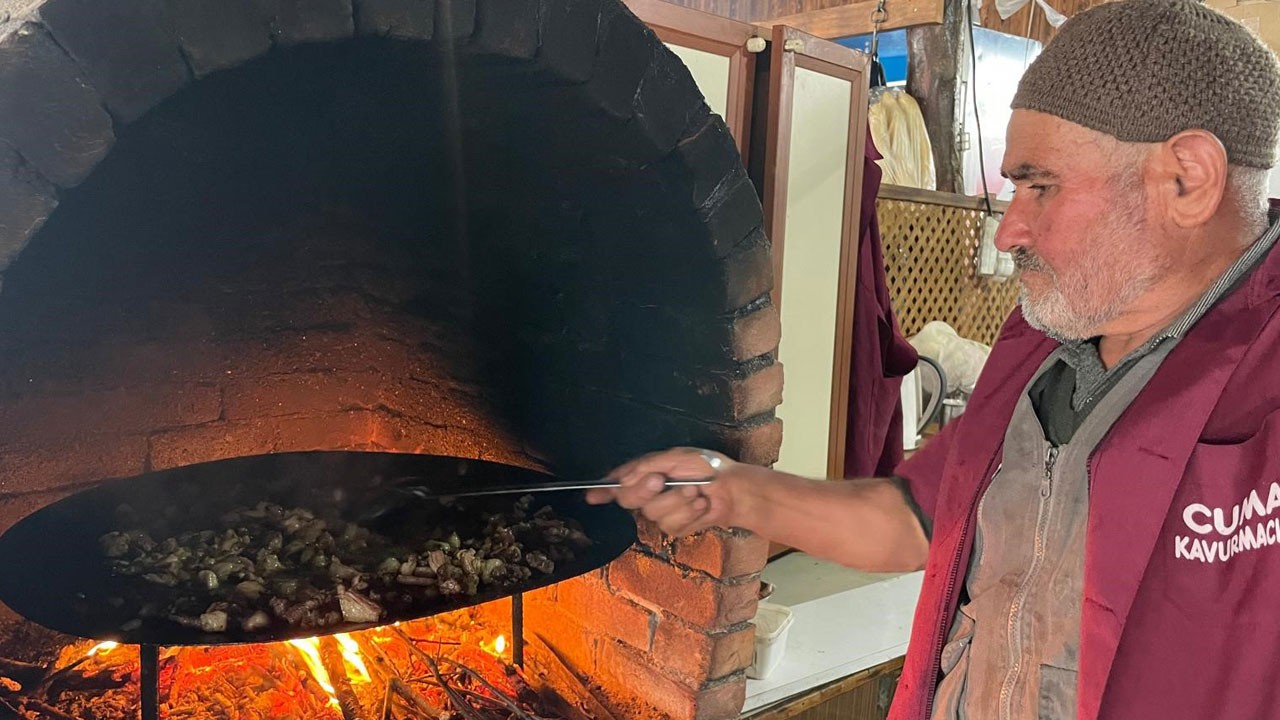 Dualı güveçte 400 yıllık lezzet