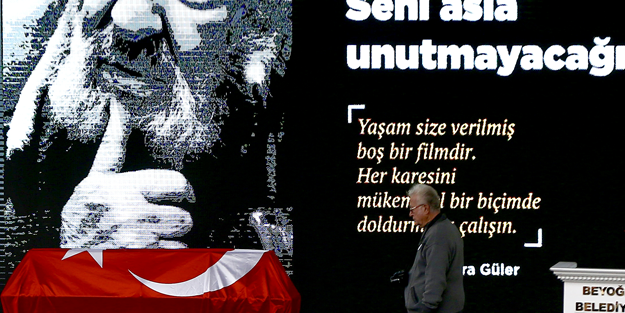 Duayen foto muhabiri Ara Güler, son yolculuğuna uğurlandı