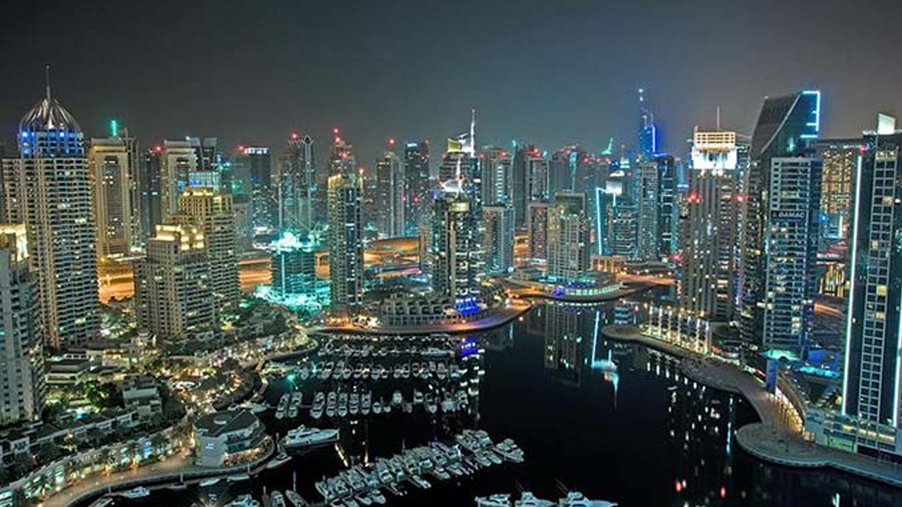 Dubai'ye servet göçü!