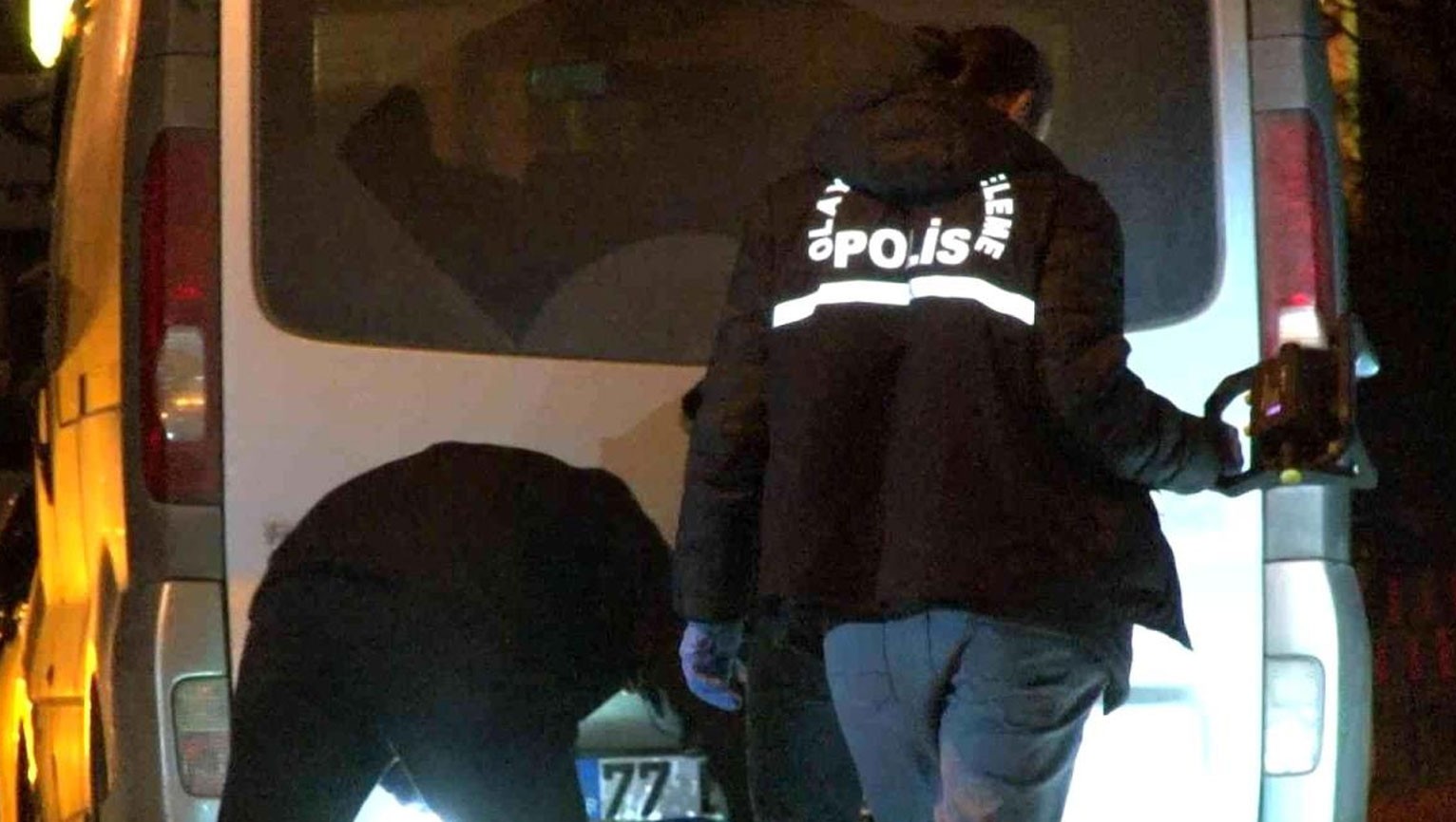 Düğün çıkışı silahlar konuştu