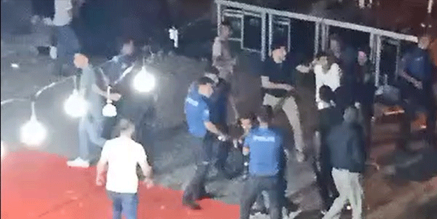 Düğün değil meydan savaşı: Polise taşlı, sopalı ve baltalı saldırı