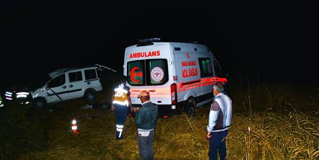 Düğün dönüşü faciayı yaşadılar: 1 ölü, 5 yaralı