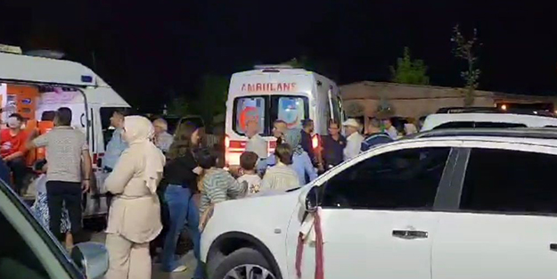 Düğün evine gidenler kendilerini hastanede buldular!