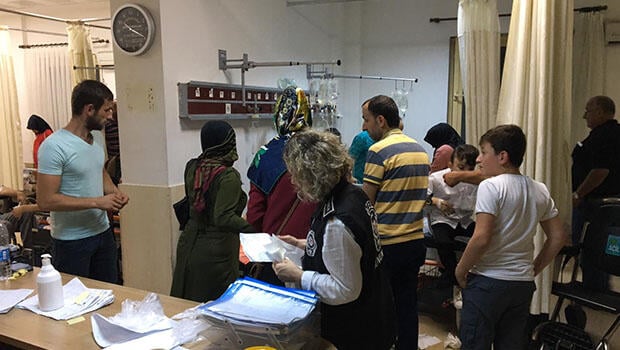 Düğün kabusa döndü... Acil servisleri doldurdular