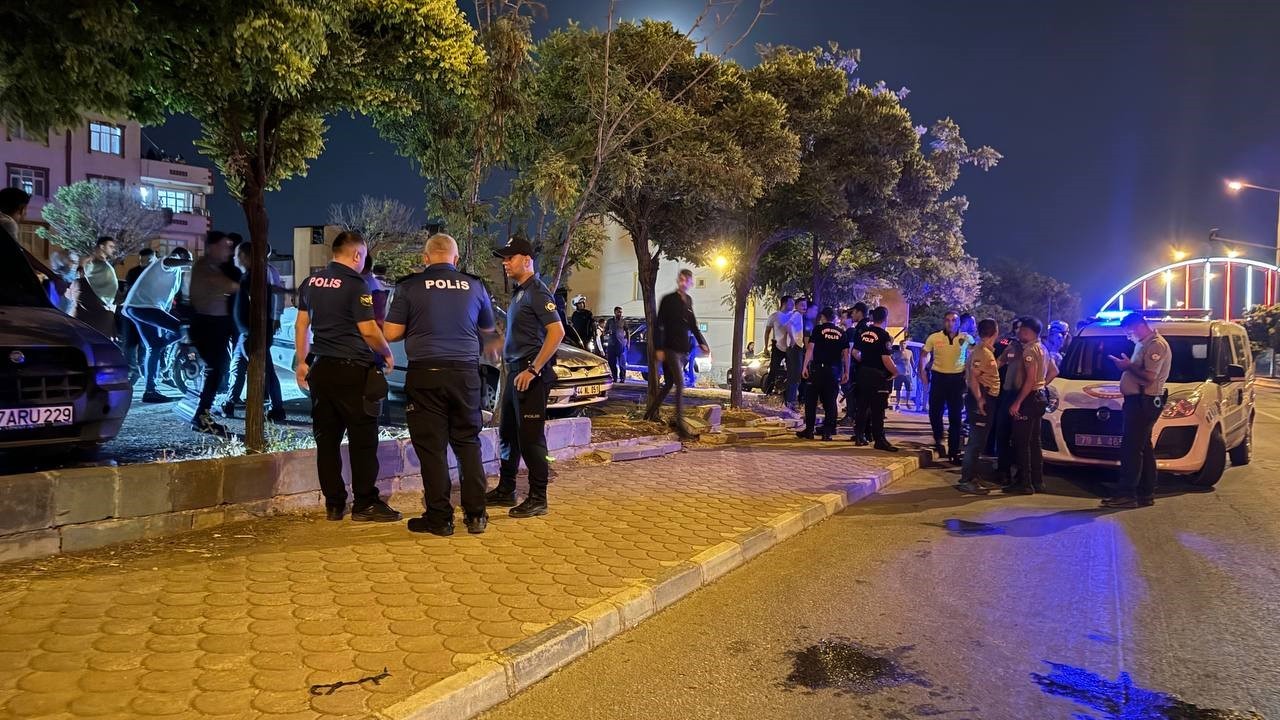 Düğün konvoyunda rastgele ateş açıldı, ekipler harekete geçti