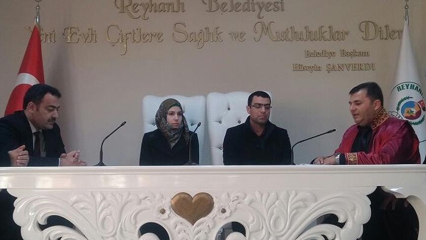 Düğün parasıyla yetimleri giydirdiler