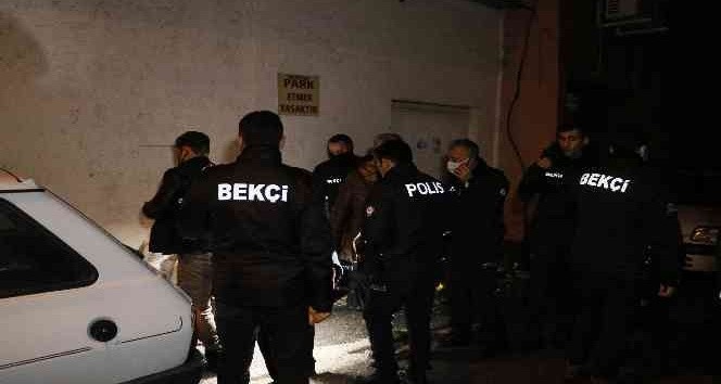 Düğün salonunda başlayan tartışma kanlı bitti: 4 yaralı