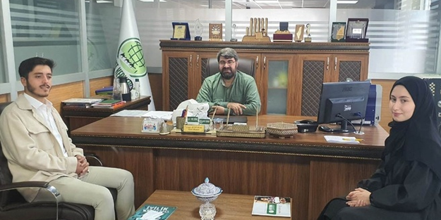 Düğün takılarını Gazze'ye bağışladılar