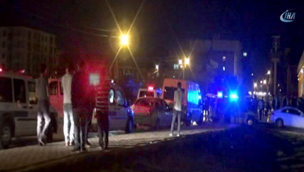 Düğün töreninde başlayan kavga karakolda bitti: 7 yaralı