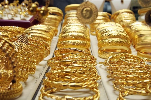 Düğün yapacak olanlar dikkat! Kuyumculardan kulaklara küpe öneri