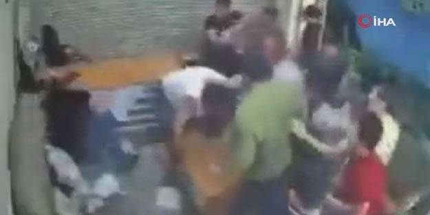 'Düğün yemeğini beğenmedik' diyerek saldırdılar!