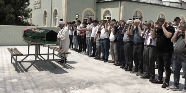 Düğünde çıkan 'çeyrek altın' kavgasında eşini öldürdü!