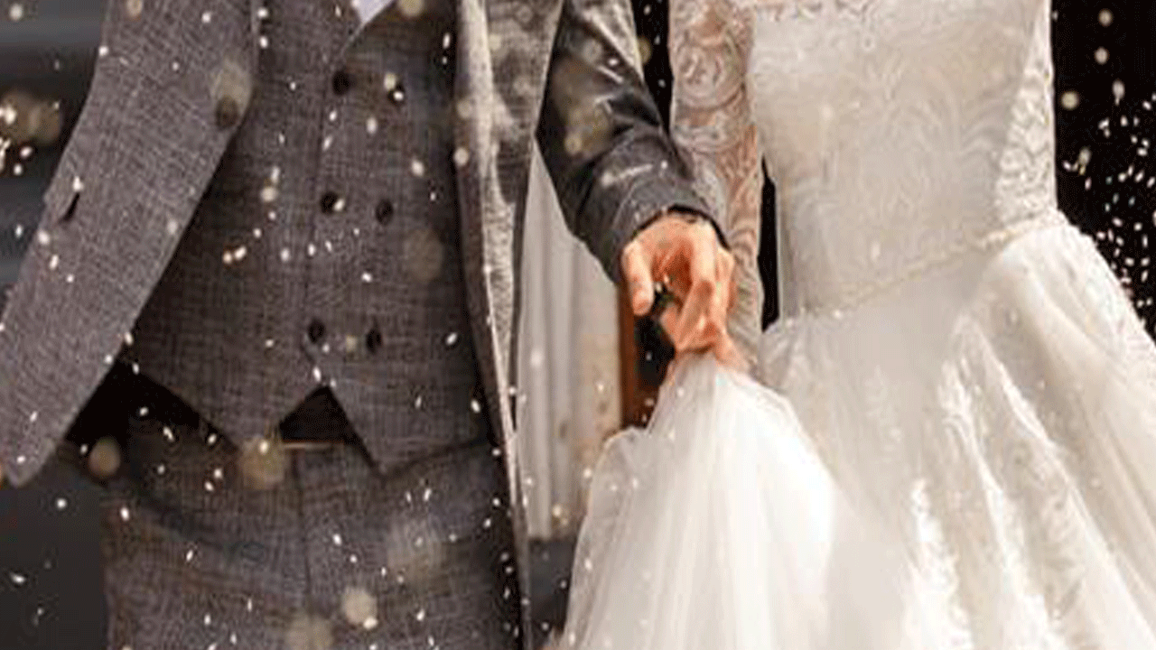 Düğünde dehşet: Gelin ve damadı kurşun yağmuruna tuttular