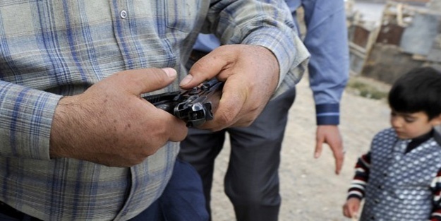 Düğünde maganda kurşunu