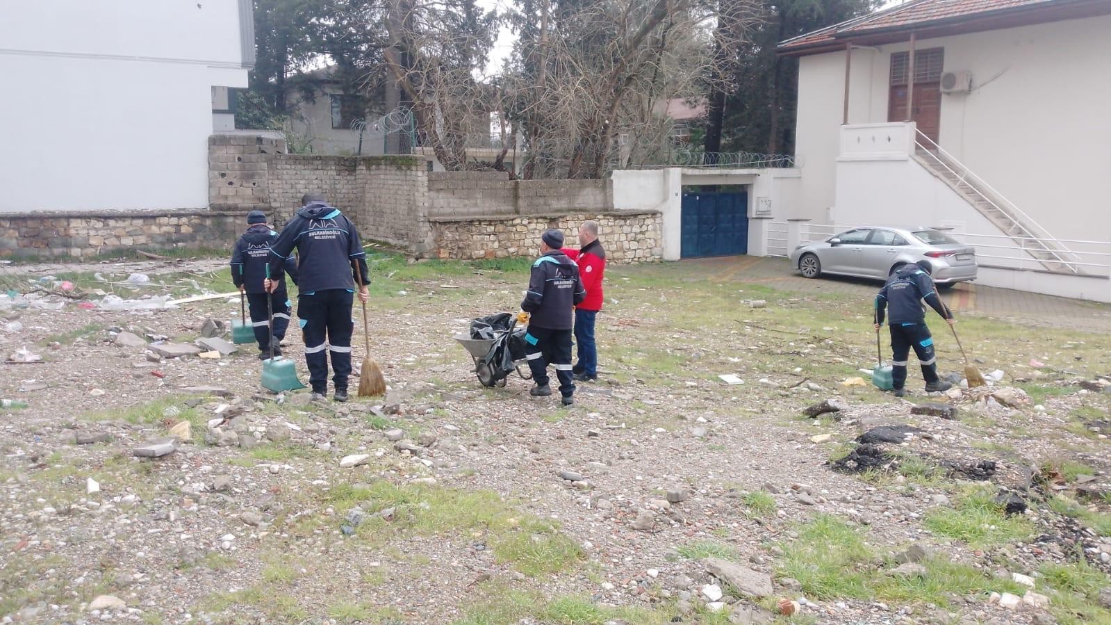Dulkadiroğlu'nda bayram öncesi temizlik çalışmaları hız kazandı