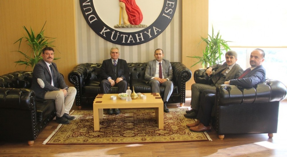 Dumlupınar protokolünden Rektör Uysal’a ziyaret 