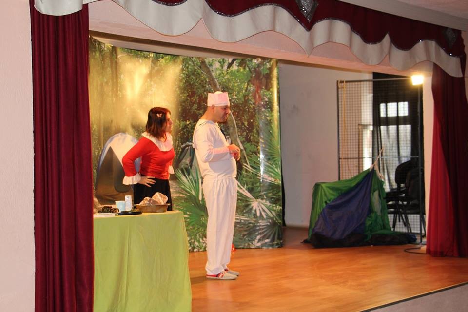 Dumlupınar’da minikler tiyatro ile tanıştı 