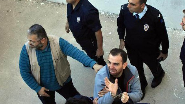 Dün ağlayan asker yeniden gözaltına alındı