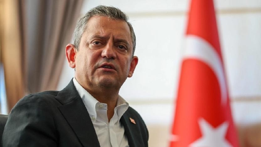 Dün alkol bugün ifsad sözleşmesi… İslam değerleriyle derdin ne senin Özgür Özel?