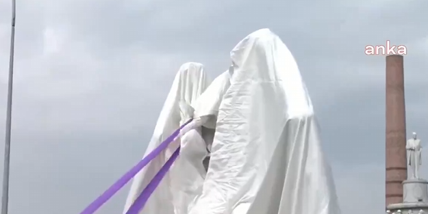 Dün DEM’in yoldaşı bugün 10. Yıl Marşı Bu da Özgür Özel’in yerli ve milli eseri