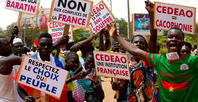 Dün gece dünya Maduro’yu konuşurken Burkina Faso’da 15 Temmuz yaşandı! Fransa’nın planı ayaklarına dolandı