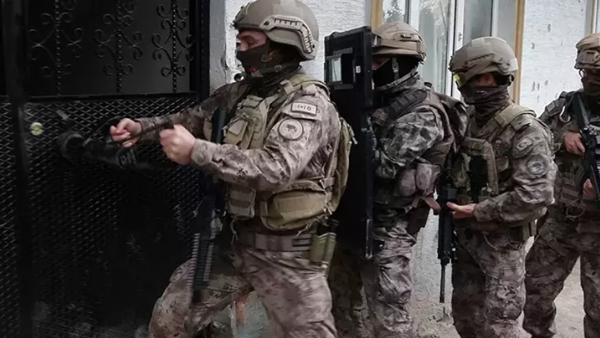 Dün Van’ı karıştıranlar bugün bir bir paketlendi