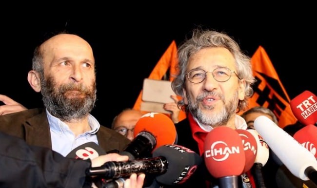 Dündar ve Gül 20 bin 311 kişiden ayrıcalıklı