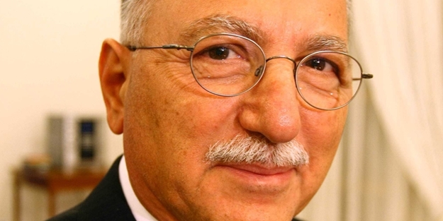 Dünürü Laikçiler için konuştu: Ekmeleddin'i namaz kılarken görmedim!