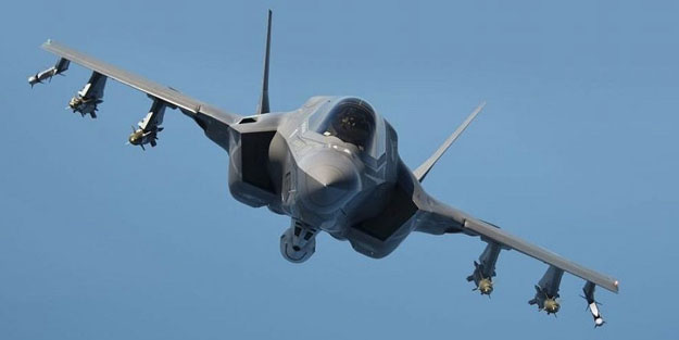 Dünya ABD'yi konuşurken İsrail Şam'ı bombaladı