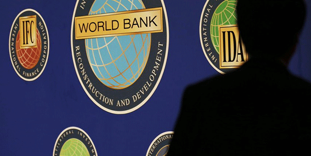 Dünya Bankası, eşcinsellik karşıtı kanun nedeniyle Uganda'ya insani yardımı kesti!