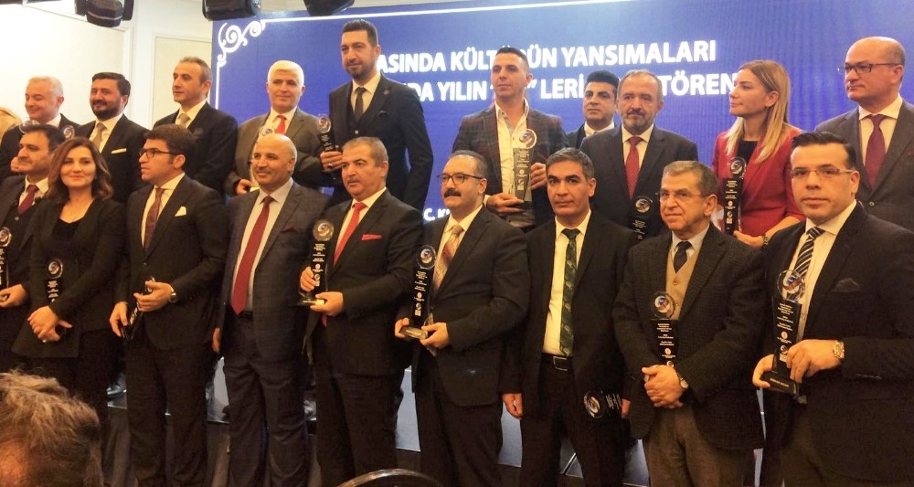 Dünya Basın Mensupları Derneği’nden ZBEÜ’ye ‘Başarıda Yılın 