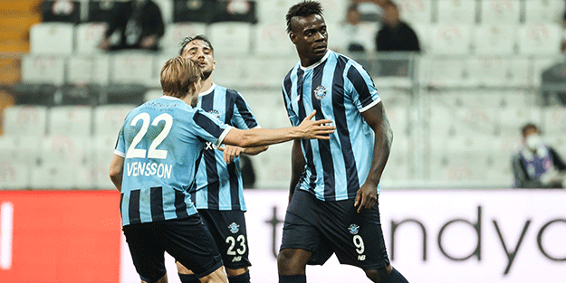 Dünya Beşiktaş-Adana Demirspor maçını konuşuyor! Balotelli'yi manşet yaptılar