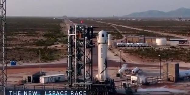 Dünya bu ana kilitlendi! Dünyanın en zengin adamı uzaya gitti!