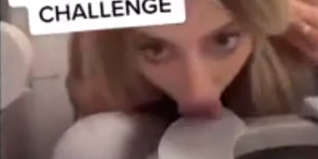 Dünya bu görüntülere tepki gösterdi! Tuvalette iğrenç anlar