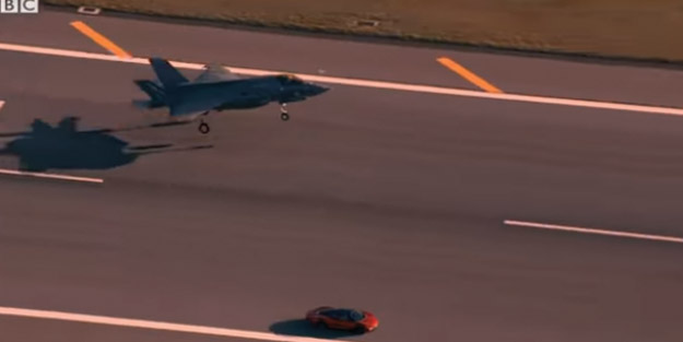 Dünya bu yarışa kilitlendi! F-35 ile hiper otomobilin nefes kesen mücadelesi