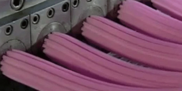 Dünya çiğniyor, biz kazanıyoruz!