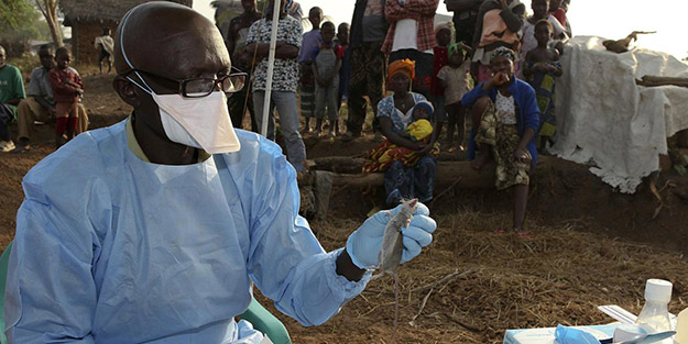 Dünya Çin’e odaklanırken, gözler bir anda o ülkeye çevrildi! Acil durum ilan ettiler