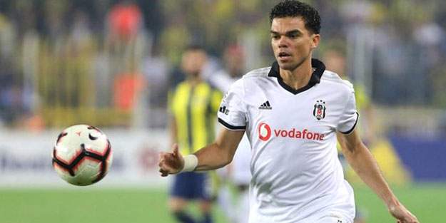 Dünya devinden Pepe sürprizi!