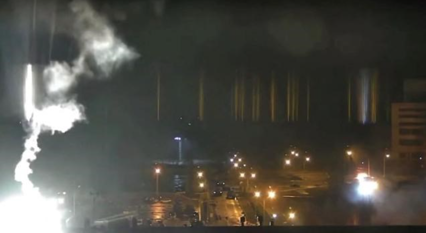 Dünya diken üzerinde Zaporijya Nükleer Tesisi vuruldu