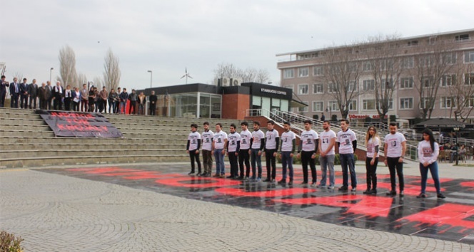 ‘Dünya gerçek bir soykırım görmek istiyorsa Hocalı’ya gelsin’