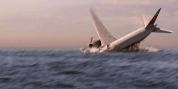 Dünya gündemine bomba gibi düştü! 'Yolcu uçağı lazer silahıyla vurularak düşürüldü!'