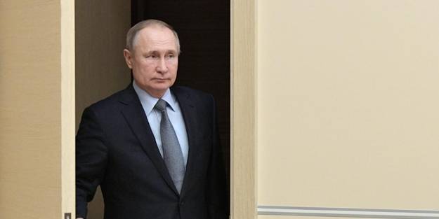 Dünya gündemini sallayan iddia! Putin ve ailesi oraya kaçtı