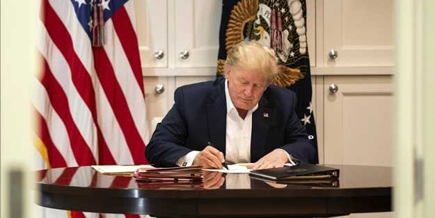 Dünya hastanedeki bu fotoğrafı konuşuyor! Trump fena yakalandı