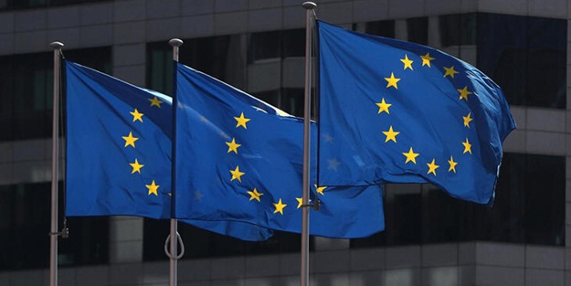 Dünya, İngiltere ile sınırları kapatmaya başladı! AB acil toplanıyor