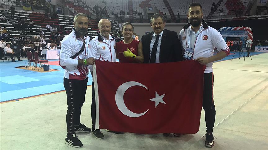 Dünya Kick Boks Şampiyonası'nda Türk sporcular altın madalya aldı