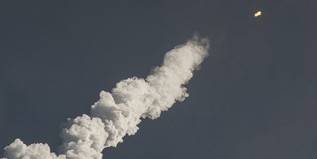 Dünya koronavirüs ile boğuşurken ABD’den flaş hamle! Hipersonik füzeyi ateşlediler