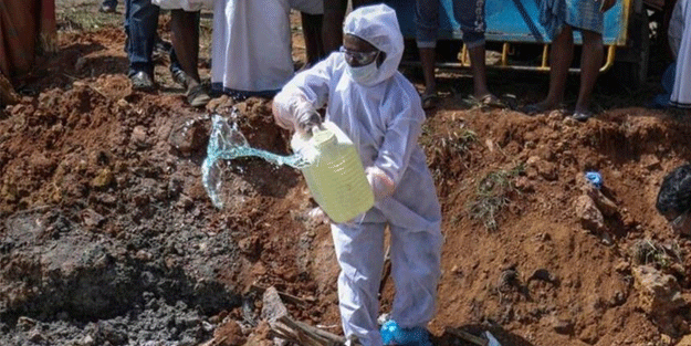 Dünya korona ile boğuşurken korkutan haber Hindistan'dan geldi